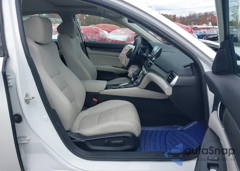 2018 Honda Accord Touring from USA, damaged, VIN 1HGCV1F95JA062906